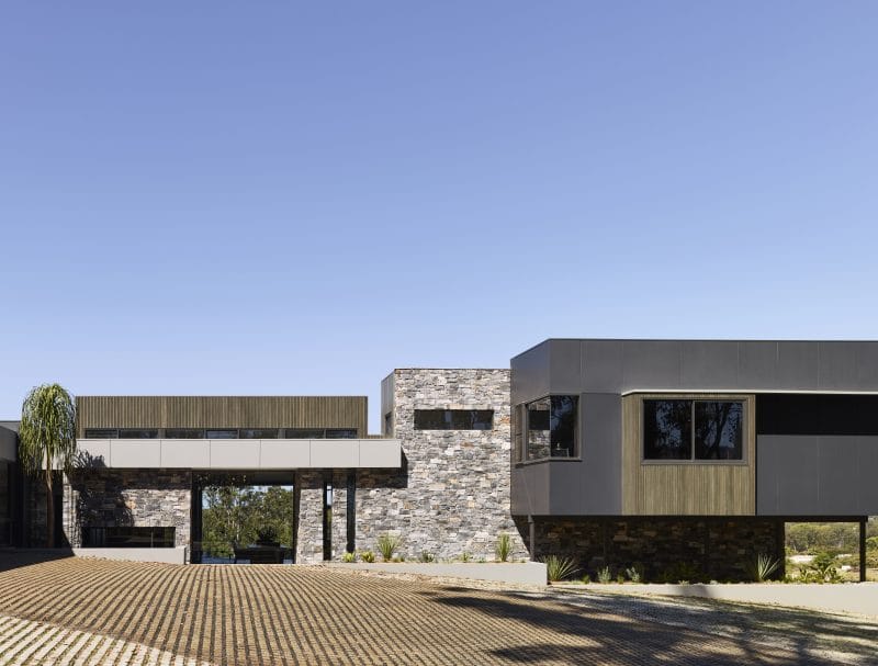 Limetree_Farmhouse_Maytree_Studios_01